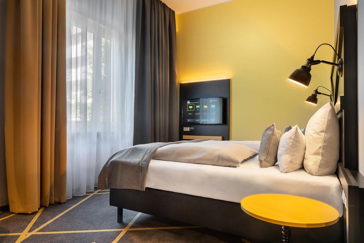 Holiday Inn - The Niu, Fury Aschheim Messe By Ihg Exterior foto